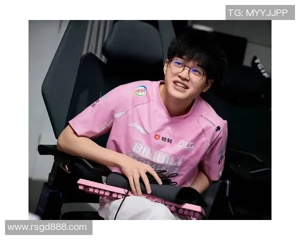 TES与BLG强强对决谁能笑到最后激烈对抗预示季后赛新篇章