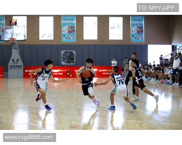 篮球文化的崛起与发展探索 如何促进青少年篮球运动的普及与竞技水平提升