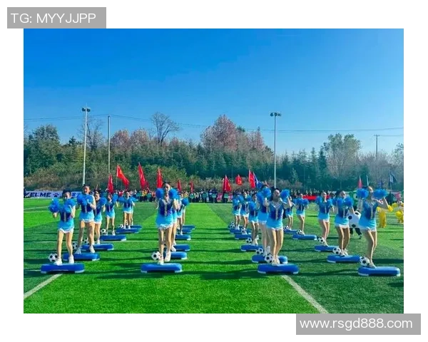 绿茵逐梦青春闪耀激情球场见证荣耀时刻